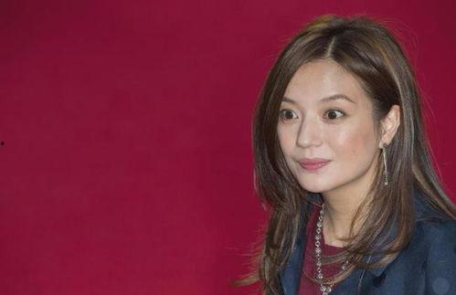 娱乐吃瓜女艺人被拉,吃瓜女艺人被拉下水,真相揭秘 第2张 娱乐吃瓜女艺人被拉,吃瓜女艺人被拉下水,真相揭秘 第2张